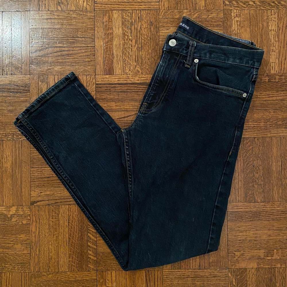 Calvin Klein Men’s Standard Straight Fit Jeans